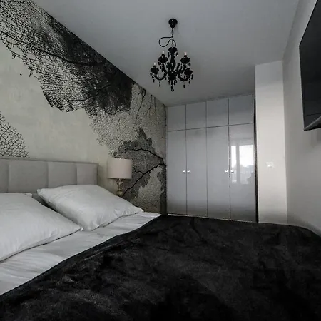 Arte - Reduta 94 - Garaz Faktura Vat Apartment Lublin